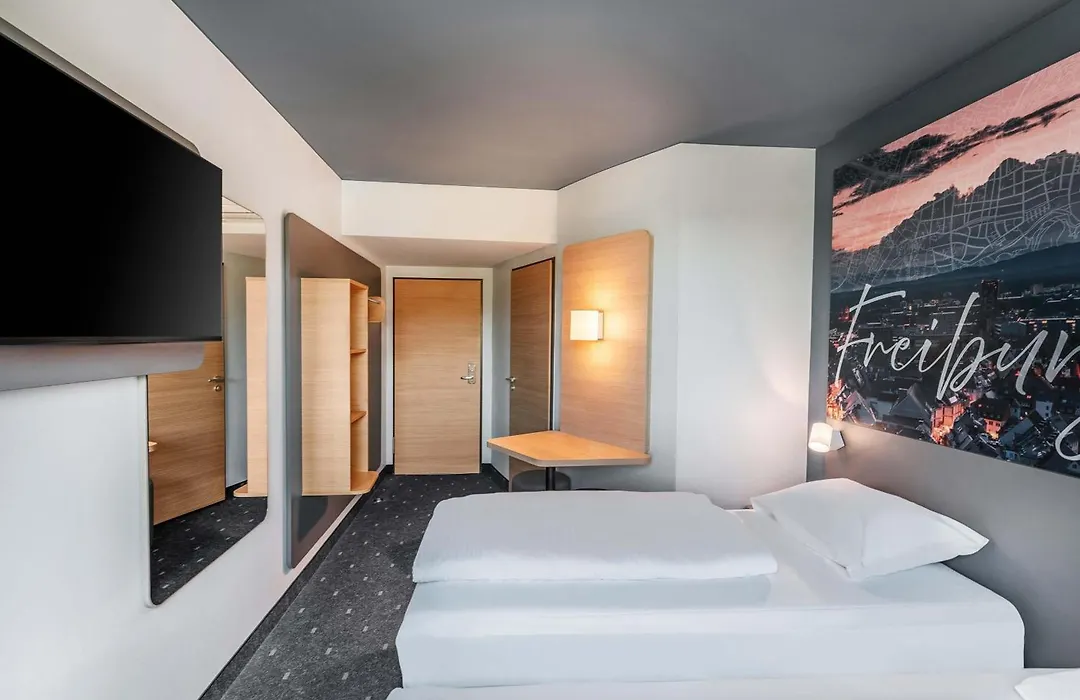 B&B Hotel Freiburg-Sued-1